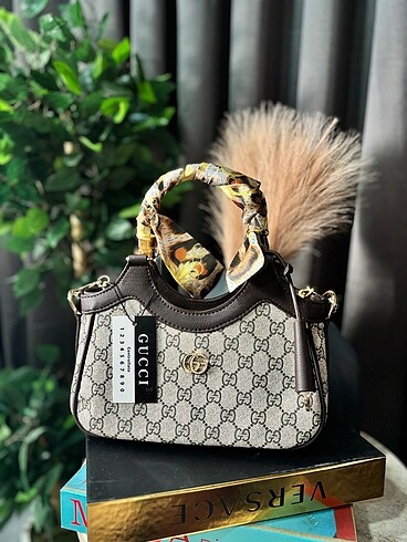 Gucci şal model kahve