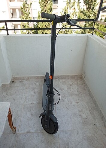 Xiaomi scooter