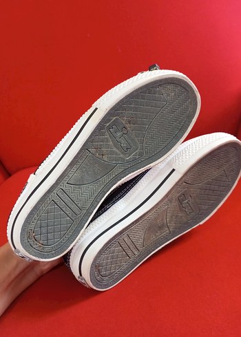 Siyah Beyaz Bağcıklı Kadın Spor Ayakkabı - Görsel 4