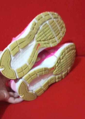 Pembe Nike Spor Ayakkabı - Görsel 4