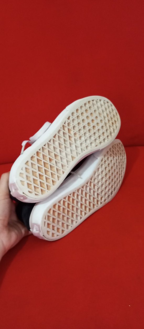 Kadın Siyah Bağcıklı Spor Ayakkabı - Görsel 5