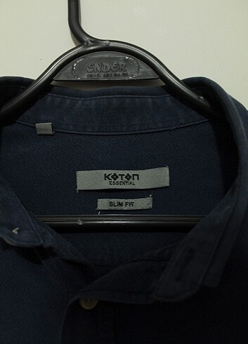 Koton Koton Slim Fit Lacivert Tek Cepli Gömlek
