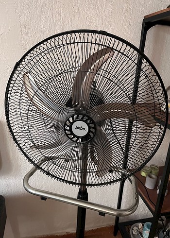 Siyah Ayaklı Vantilatör - Görsel 3