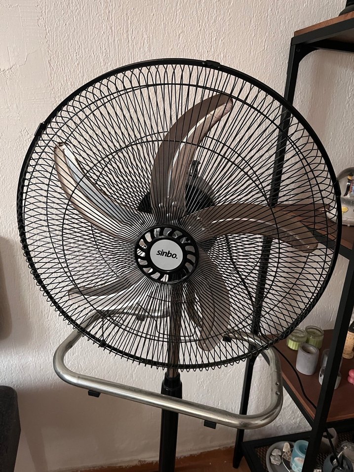 Siyah Ayaklı Vantilatör - Görsel 3