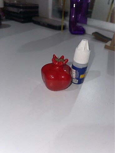 Minik Nar Figürü Kitaplık Süsü