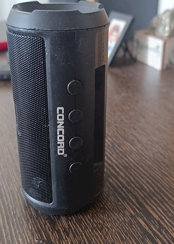 Siyah Bluetooth'lu Hoparlör - Görsel 2