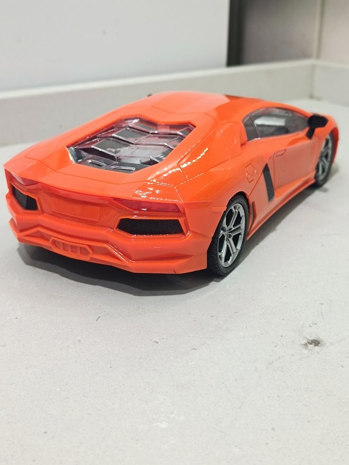 uzaktan kumandalı Lamborghini - Görsel 5