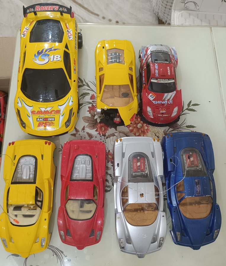 uzaktan kumandalı lisanslı model ferrari'ler - Görsel 2