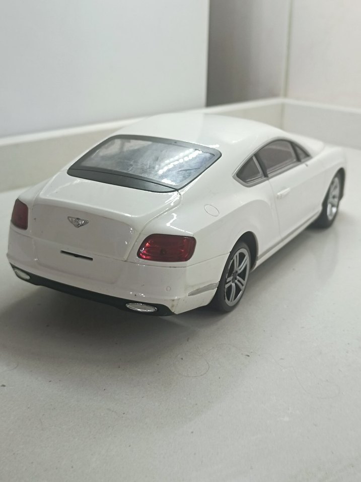 1:16 Bentley Continental Gt oyuncak - Görsel 2
