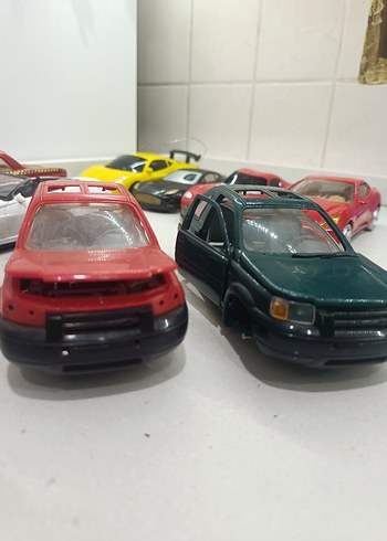 yedek parçalık oyuncak arabalar - Görsel 3