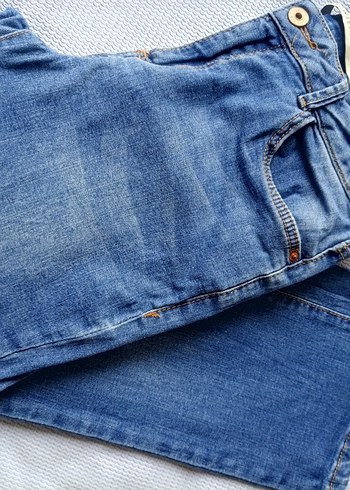 38 Beden Kadın Mavi Denim Kapri Boy Jean