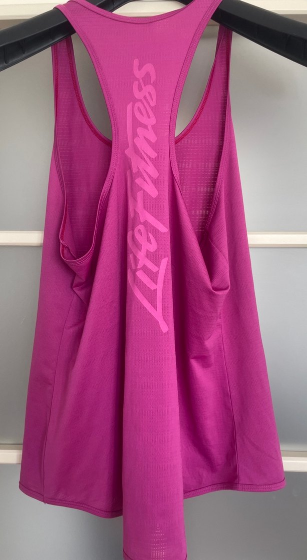 Koyu Pembe Sporcu Kadın Atlet - Görsel 3