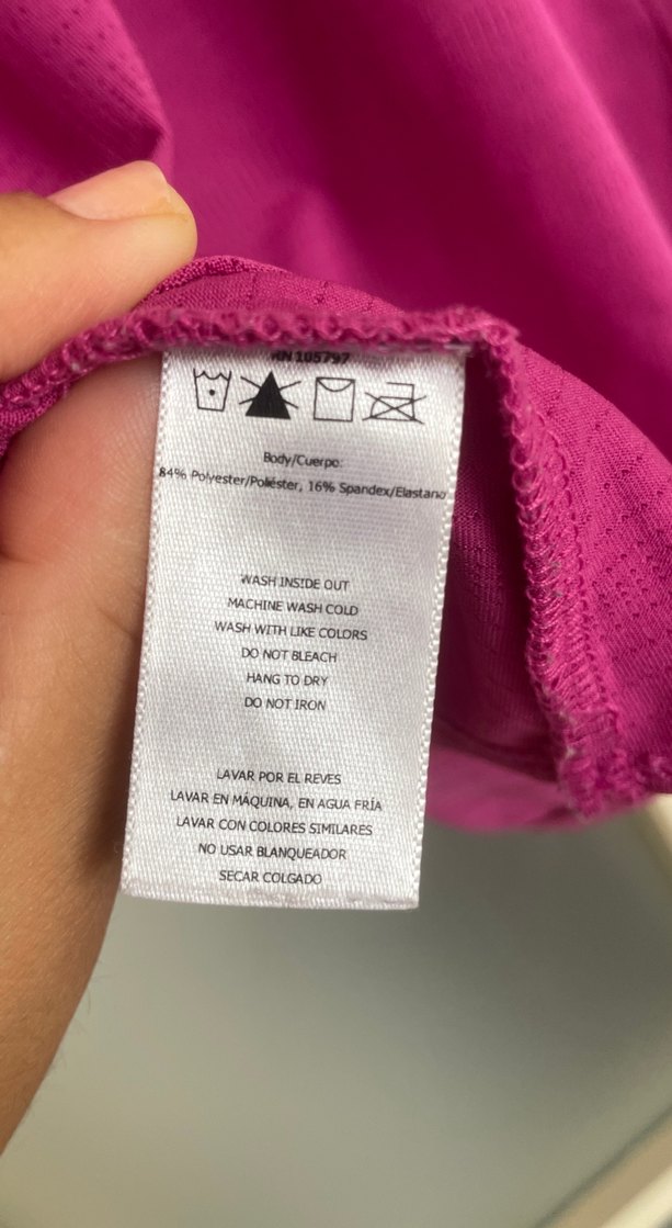 Koyu Pembe Sporcu Kadın Atlet - Görsel 5