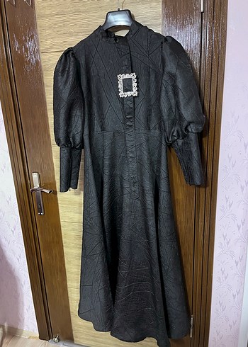 Uzun Siyah Balon Kol Abiye 42 Beden - Görsel 2