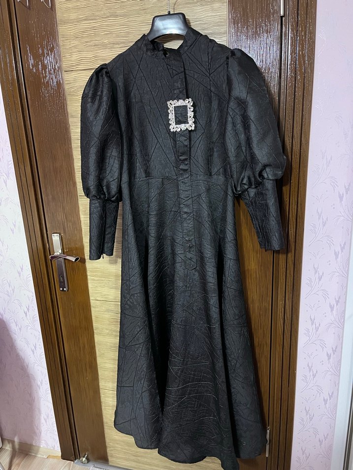 Uzun Siyah Balon Kol Abiye 42 Beden - Görsel 2