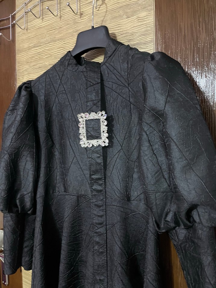 Uzun Siyah Balon Kol Abiye 42 Beden - Görsel 3