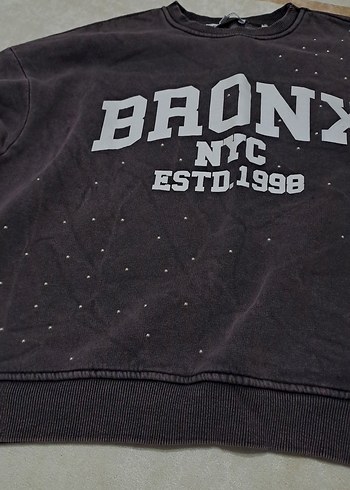 Kadın Siyah Bronx Baskılı Payetli Sweatshirt