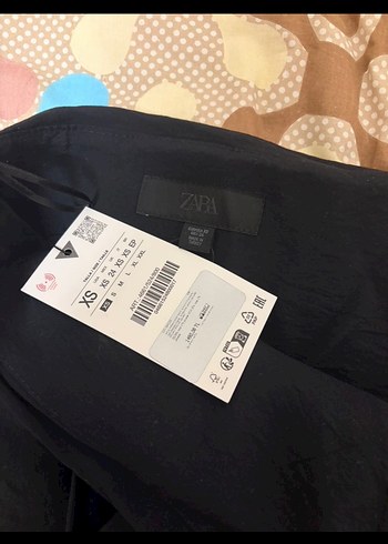 Siyah Fırfırlı Zara Mini Şort Etek - Görsel 6