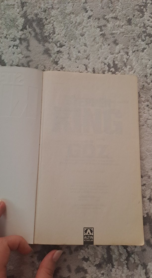 Stephen King - Göz (Carrie) Roman - Görsel 2