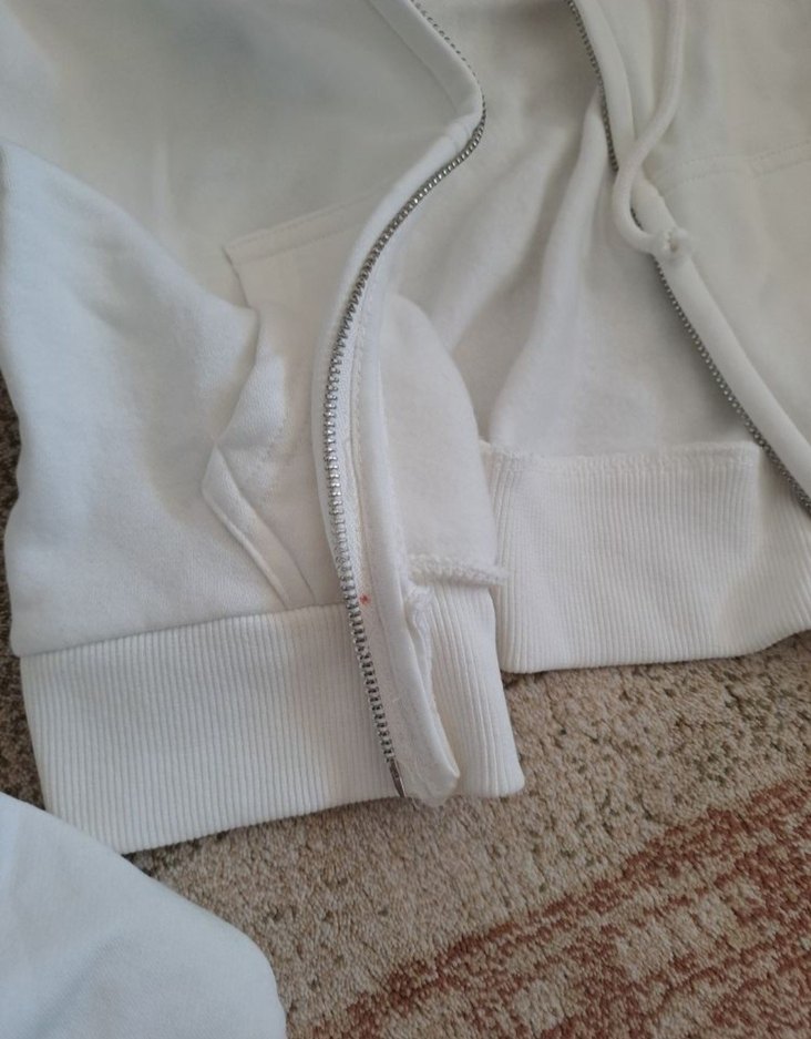 Fermuarlı Beyaz Kadın Sweatshirt - Görsel 3