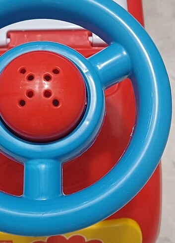  Fisher price ilk araba