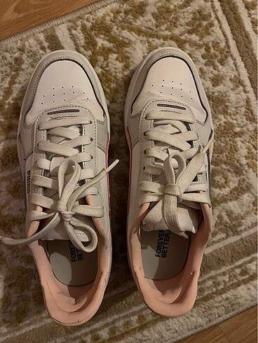 37 Beden beyaz Renk Puma beyaz sneaker