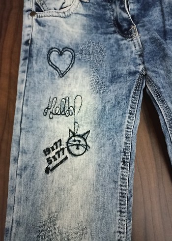 Nakışlı Mavi Kız  çocuk Kot Pantolon - Görsel 2