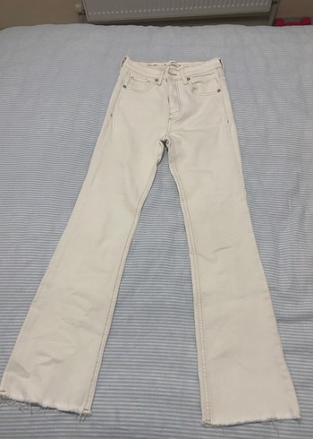 MNG Beyaz Fermuarlı Kadın Denim Pantolon - Görsel 5