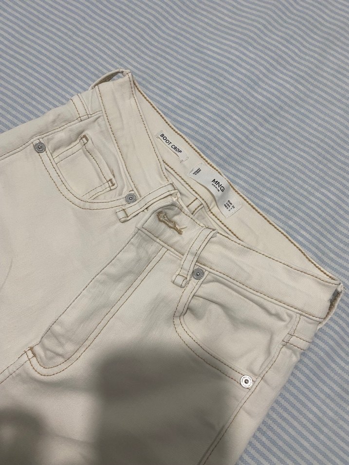 MNG Beyaz Fermuarlı Kadın Denim Pantolon - Görsel 2