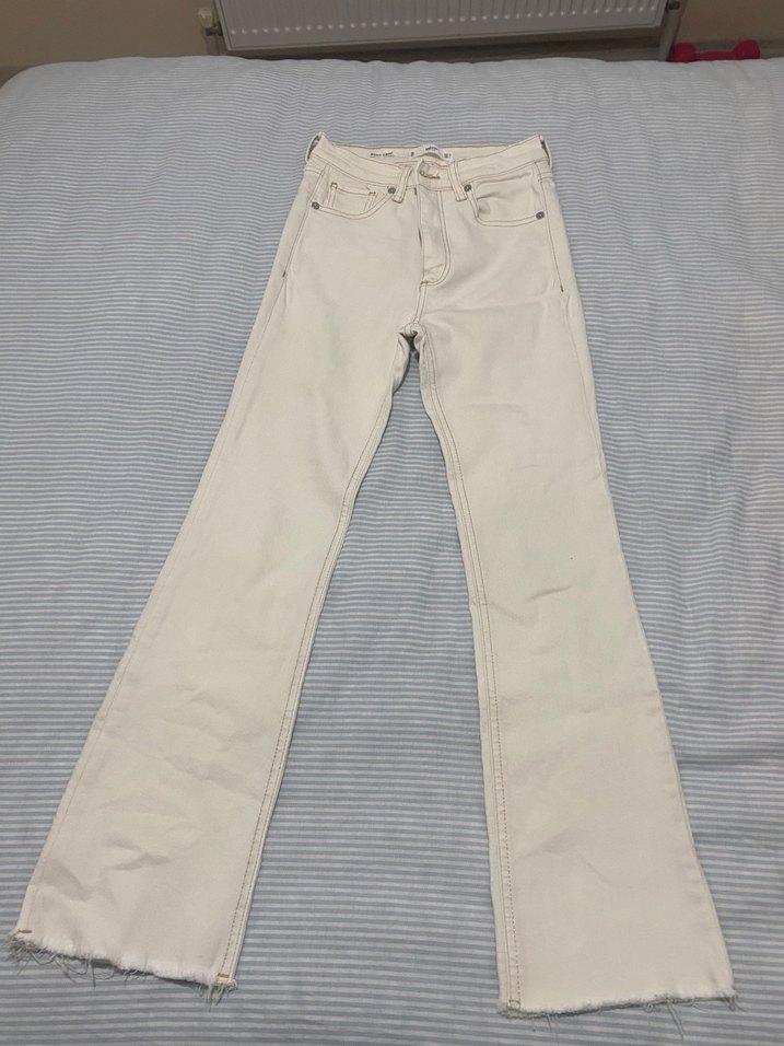 MNG Beyaz Fermuarlı Kadın Denim Pantolon - Görsel 5