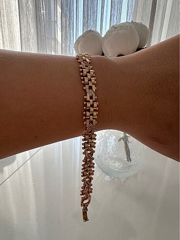 Diğer Rose taşlı bileklik