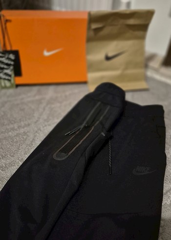 Nike Tech Fleece Jogger - Görsel 2