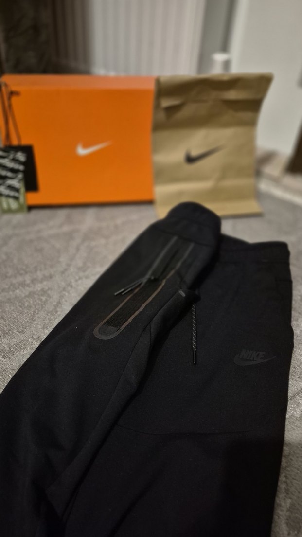 Nike Tech Fleece Jogger - Görsel 2