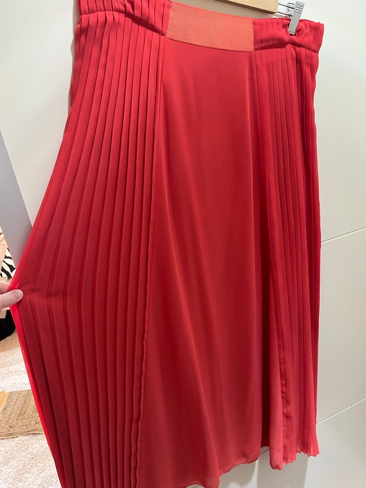 Narçiçeği renginde Pilili Uzun Kadın Etek - Görsel 2