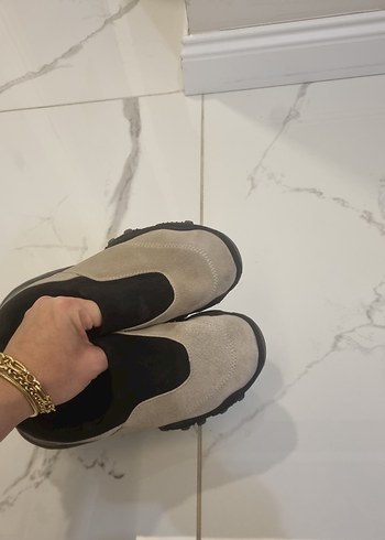 zara spor ayakkabı 33 no - Görsel 3