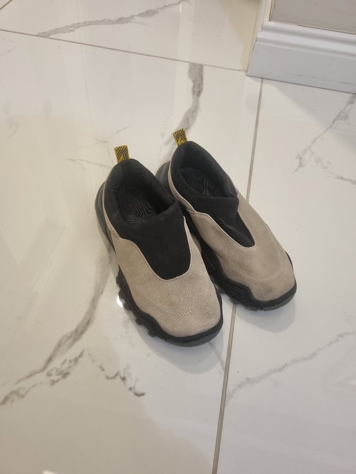 zara spor ayakkabı 33 no - Görsel 2