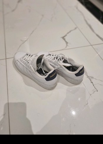 adidas Beyaz Spor Ayakkabı - Görsel 2