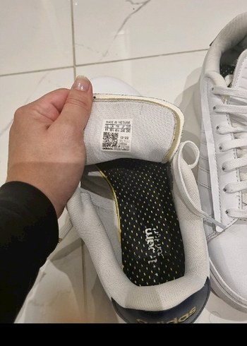 adidas Beyaz Spor Ayakkabı - Görsel 6