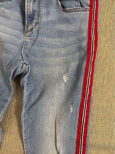 36 Beden mavi Renk Stradivarius jeans