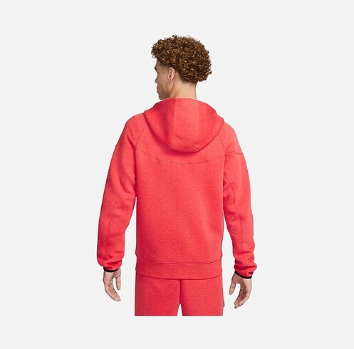l Beden kırmızı Renk Nıke tech fleece