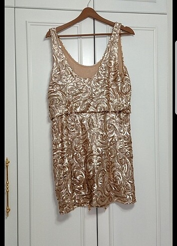 xl Beden Mango payet elbise