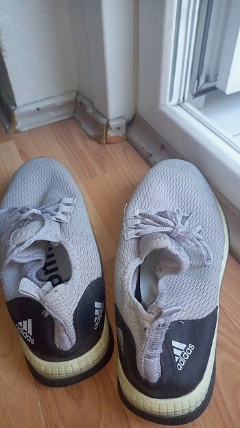 42 Beden Adidas ayakkabı