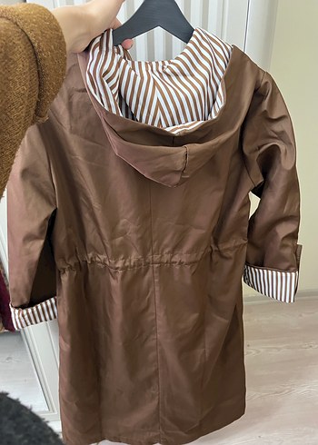 Kadın Kahverengi Uzun Fermuarlı Yağmurluk - Görsel 2