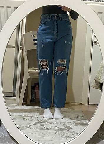 29 Beden Yırtık jean