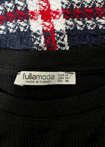 Siyah Örme Kolsuz Kadın Atlet - Görsel 3