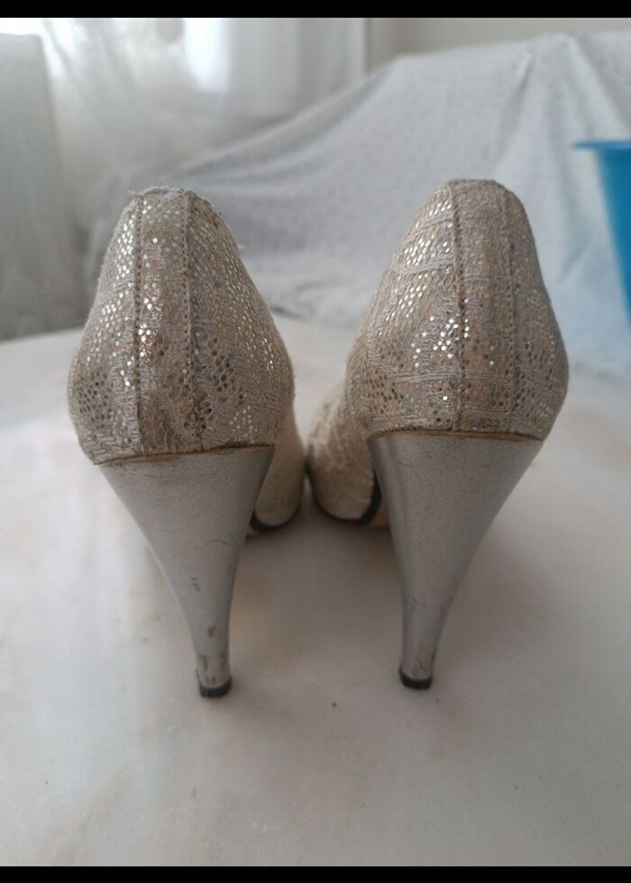 Topuklu ayakkabı - Görsel 4