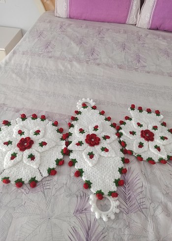Sarı ve Beyaz Çiçekli Geleneksel El Sanatı Süsü