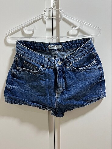 34 Beden denim şort