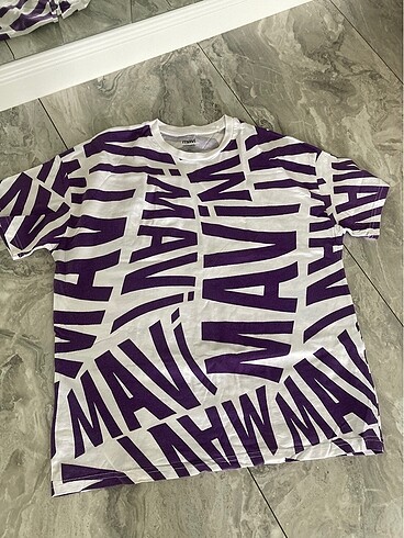 MAVİ TSHIRT