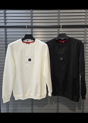 Erkek Beyaz ve Siyah Baskılı Sweatshirt